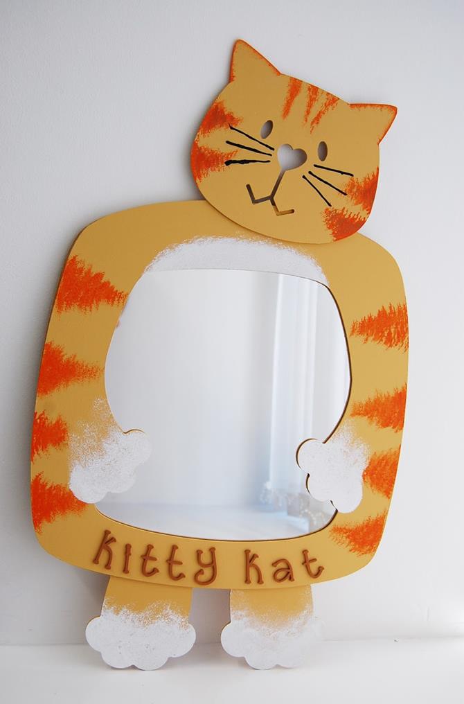Kids bedroom ideas Best accessory for kids’ bedroom design Cat Mirror2 (Copy)