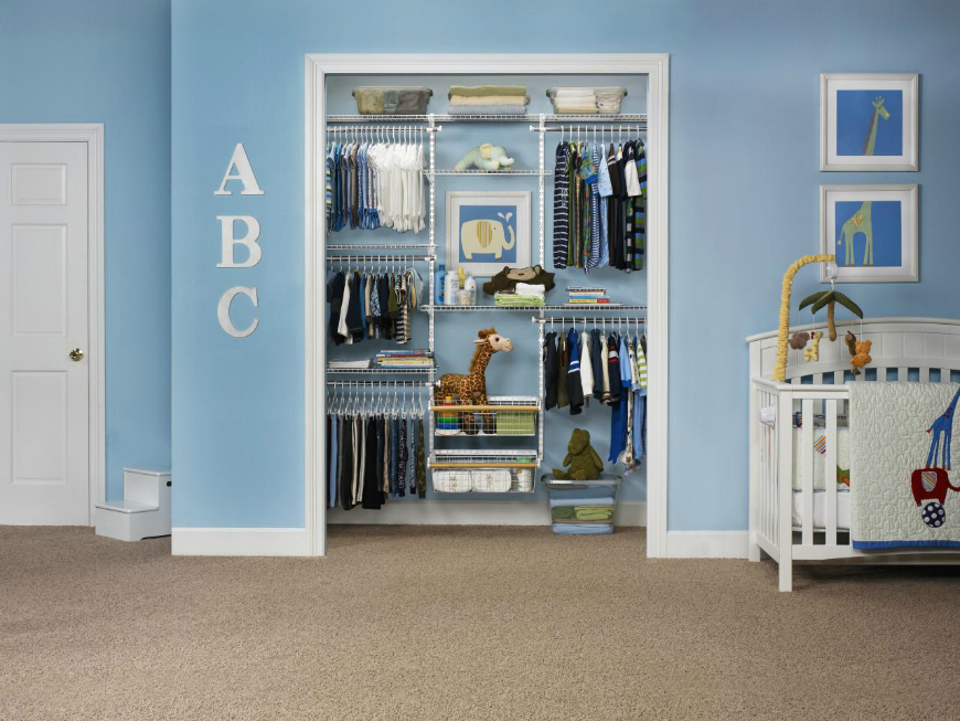 Best Kids Top To Floor Closets ➤ Discover the season's newest designs and inspirations for your kids. Visit us at kidsbedroomideas.eu #KidsBedroomIdeas #KidsBedrooms #KidsBedroomDesigns @KidsBedroomBlog