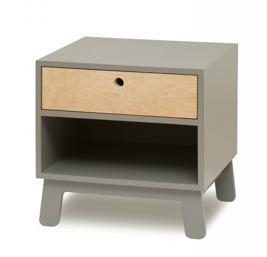 Super Cool Modern Nightstands For Kids to Keep in Mind ➤ Discover the season's newest designs and inspirations for your kids. Visit us at kidsbedroomideas.eu #KidsBedroomIdeas #KidsBedrooms #KidsBedroomDesigns @KidsBedroomBlog