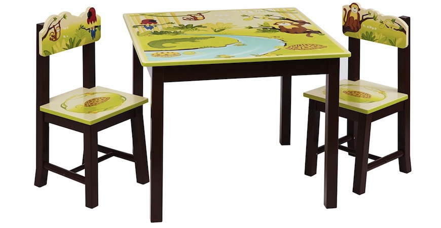 Kids Bedroom Furniture: Toddler Table and Chair Sets Kids Will Love ➤ Discover the season's newest designs and inspirations for your kids. Visit us at www.kidsbedroomideas.eu #KidsBedroomIdeas #KidsBedrooms #KidsBedroomDesigns @KidsBedroomBlog