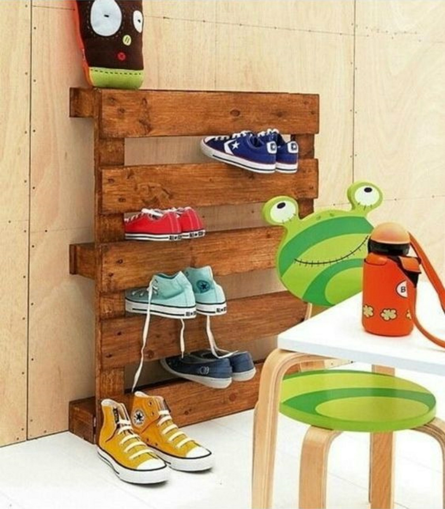 Fancy DIY Accessories for Kids Bedroom ➤ Discover the season's newest designs and inspirations for your kids. Visit us at www.kidsbedroomideas.eu #KidsBedroomIdeas #KidsBedrooms #KidsBedroomDesigns @KidsBedroomBlog