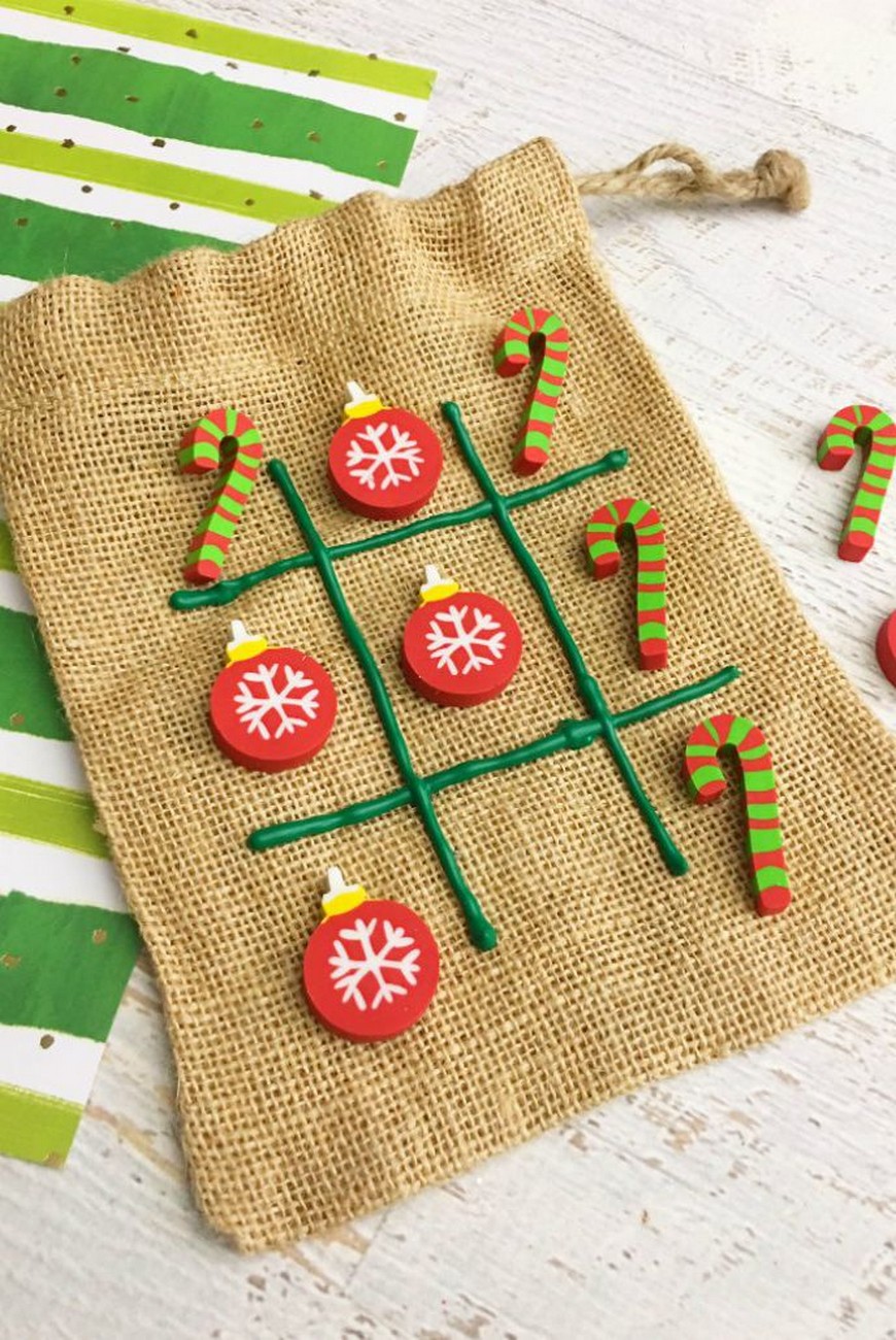 7 DIY Christmas Games to Entertain the Kids All night